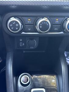 2020 Nissan Kicks S   - Photo 28 - Fullerton, CA 92833