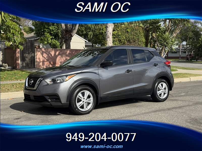 2020 Nissan Kicks S  