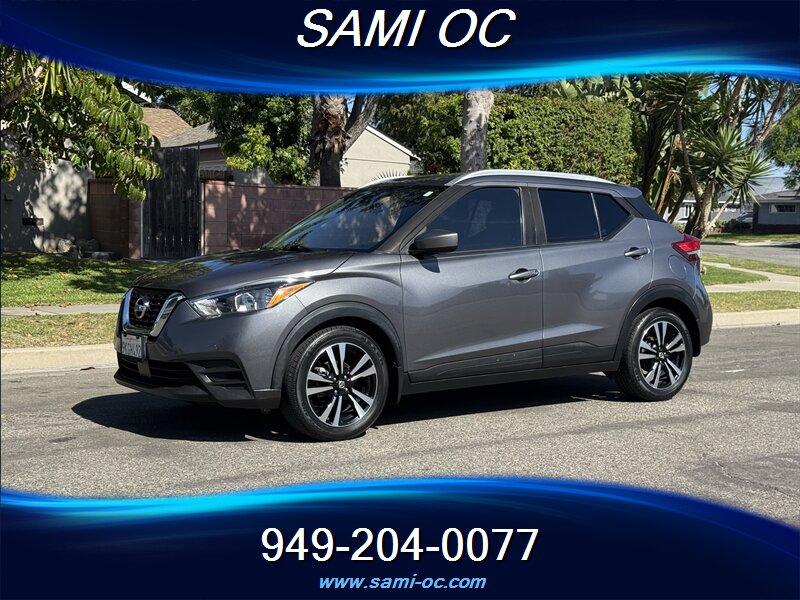 2020 Nissan Kicks SV  