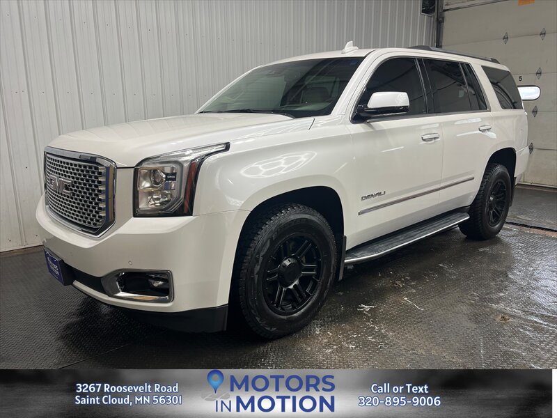 2016 GMC Yukon 4WD Denali's photo