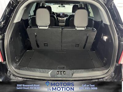 2021 Ford Explorer XLT 4WD   - Photo 18 - Saint Cloud, MN 56301