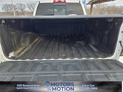 2018 GMC Sierra 1500 Denali 4x4 w/Sunroof   - Photo 15 - Saint Cloud, MN 56301