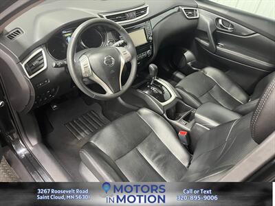 2016 Nissan Rogue SL AWD   - Photo 9 - Saint Cloud, MN 56301