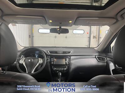 2016 Nissan Rogue SL AWD   - Photo 10 - Saint Cloud, MN 56301