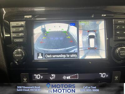 2016 Nissan Rogue SL AWD   - Photo 11 - Saint Cloud, MN 56301