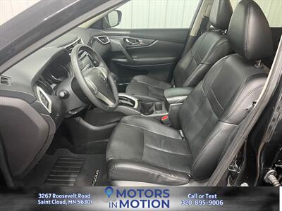 2016 Nissan Rogue SL AWD   - Photo 15 - Saint Cloud, MN 56301