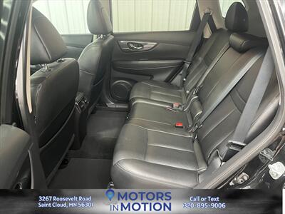 2016 Nissan Rogue SL AWD   - Photo 16 - Saint Cloud, MN 56301