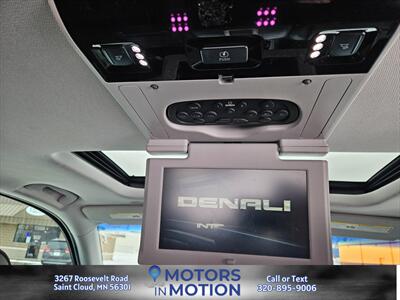 2020 GMC Yukon Denali 4x4 w/Sunroof and DVD   - Photo 14 - Saint Cloud, MN 56301