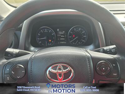 2017 Toyota RAV4 LE AWD   - Photo 10 - Saint Cloud, MN 56301