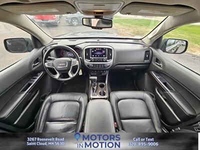 2015 GMC Canyon SLT Crew 4x4   - Photo 10 - Saint Cloud, MN 56301
