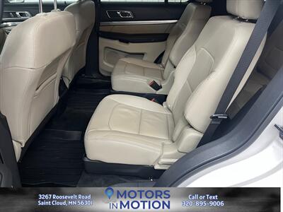 2018 Ford Explorer XLT AWD   - Photo 17 - Saint Cloud, MN 56301