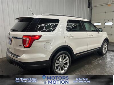 2018 Ford Explorer XLT AWD   - Photo 5 - Saint Cloud, MN 56301