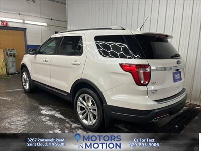 2018 Ford Explorer XLT AWD   - Photo 3 - Saint Cloud, MN 56301