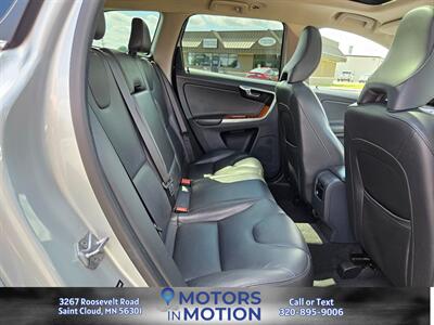 2017 Volvo XC60 T5 Inscription AWD   - Photo 12 - Saint Cloud, MN 56301