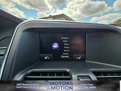 2017 Volvo XC60 T5 Inscription AWD   - Photo 18 - Saint Cloud, MN 56301