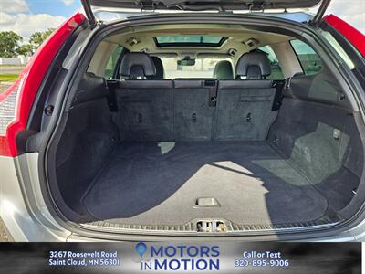 2017 Volvo XC60 T5 Inscription AWD   - Photo 11 - Saint Cloud, MN 56301
