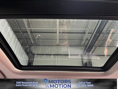 2017 Volvo XC60 T5 Inscription AWD   - Photo 12 - Saint Cloud, MN 56301