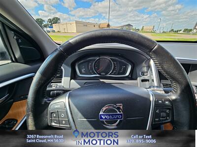 2017 Volvo XC60 T5 Inscription AWD   - Photo 15 - Saint Cloud, MN 56301