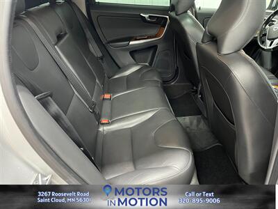 2017 Volvo XC60 T5 Inscription AWD   - Photo 17 - Saint Cloud, MN 56301