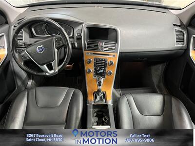 2017 Volvo XC60 T5 Inscription AWD   - Photo 11 - Saint Cloud, MN 56301