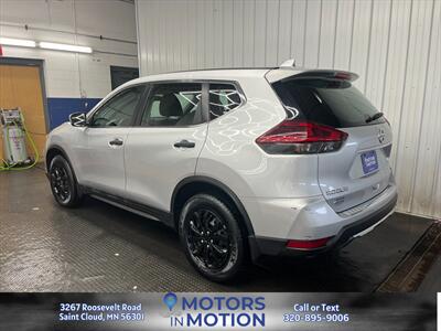 2018 Nissan Rogue S AWD   - Photo 3 - Saint Cloud, MN 56301