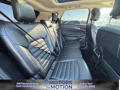 2016 Ford Edge SEL AWD w/Sunroof   - Photo 17 - Saint Cloud, MN 56301