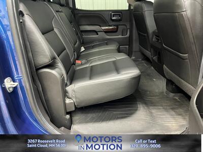 2018 GMC Sierra 1500 SLT 4x4 - Photo 17 - Saint Cloud, MN 56301