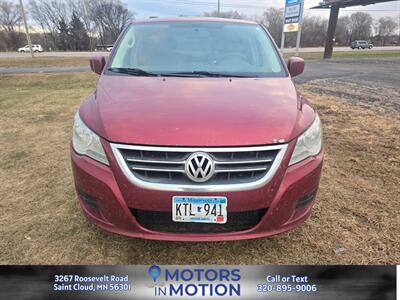 2012 Volkswagen Routan SEL - Photo 8 - Saint Cloud, MN 56301