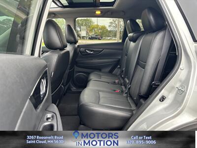 2017 Nissan Rogue SL - Photo 19 - Saint Cloud, MN 56301