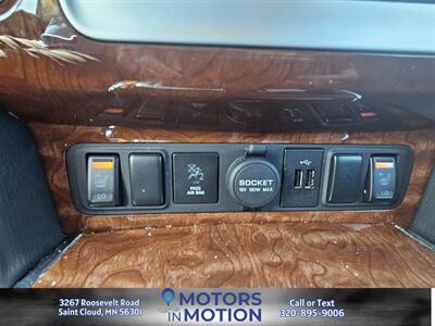 2018 INFINITI QX80 V8 4WD w/Sunroof and DVD   - Photo 14 - Saint Cloud, MN 56301