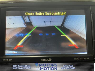 2012 Jeep Grand Cherokee Laredo 4WD w/Sunroof - Photo 10 - Saint Cloud, MN 56301