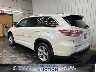 2015 Toyota Highlander Limited Platinum AWD   - Photo 3 - Saint Cloud, MN 56301