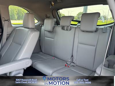 2015 Toyota Highlander Limited Platinum AWD - Photo 13 - Saint Cloud, MN 56301