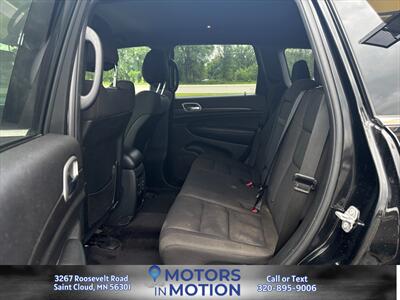 2018 Jeep Grand Cherokee Laredo E 4WD   - Photo 12 - Saint Cloud, MN 56301
