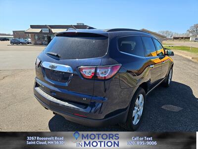 2017 Chevrolet Traverse LT AWD - Photo 5 - Saint Cloud, MN 56301