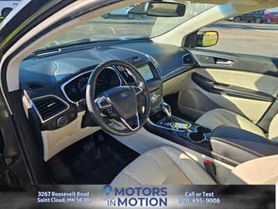 2018 Ford Edge Titanium AWD - Photo 9 - Saint Cloud, MN 56301