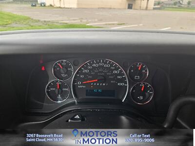 2019 Chevrolet Express 2500 4x4   - Photo 12 - Saint Cloud, MN 56301