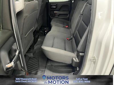 2018 GMC Sierra 1500 SLE 4x4 - Photo 15 - Saint Cloud, MN 56301