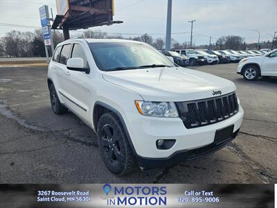 2012 Jeep Grand Cherokee Laredo 4WD w/Sunroof - Photo 7 - Saint Cloud, MN 56301