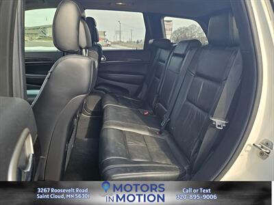 2012 Jeep Grand Cherokee Laredo 4WD w/Sunroof - Photo 13 - Saint Cloud, MN 56301