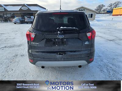2019 Ford Escape SE AWD - Photo 4 - Saint Cloud, MN 56301