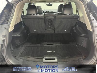 2015 Nissan Rogue SL AWD   - Photo 16 - Saint Cloud, MN 56301