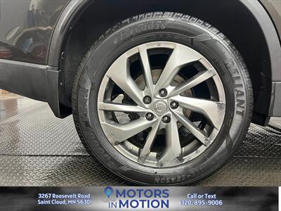 2015 Nissan Rogue SL AWD   - Photo 19 - Saint Cloud, MN 56301