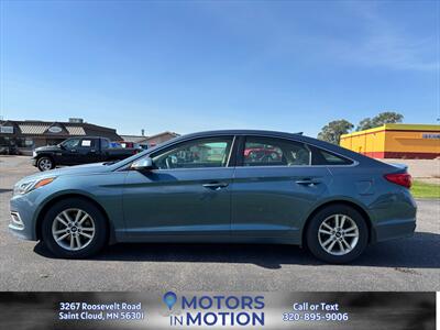 2017 Hyundai SONATA SE - Photo 2 - Saint Cloud, MN 56301