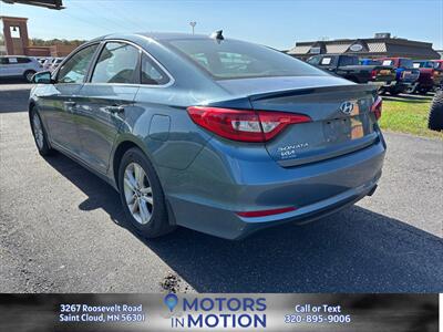 2017 Hyundai SONATA SE - Photo 3 - Saint Cloud, MN 56301