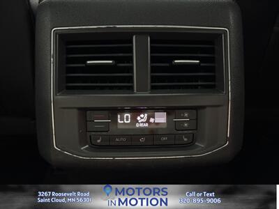 2018 Volkswagen Atlas 3.6L Execline 4Motion AWD - Photo 19 - Saint Cloud, MN 56301