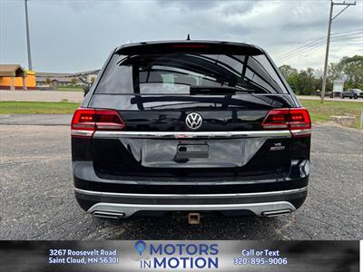 2018 Volkswagen Atlas 3.6L Execline 4Motion AWD - Photo 4 - Saint Cloud, MN 56301
