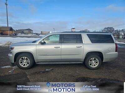 2017 Chevrolet Suburban LT   - Photo 2 - Saint Cloud, MN 56301