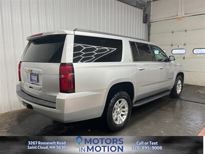 2017 Chevrolet Suburban LT 4x4   - Photo 5 - Saint Cloud, MN 56301