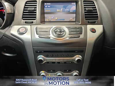 2011 Nissan Murano SL AWD w/Sunroof - Photo 12 - Saint Cloud, MN 56301